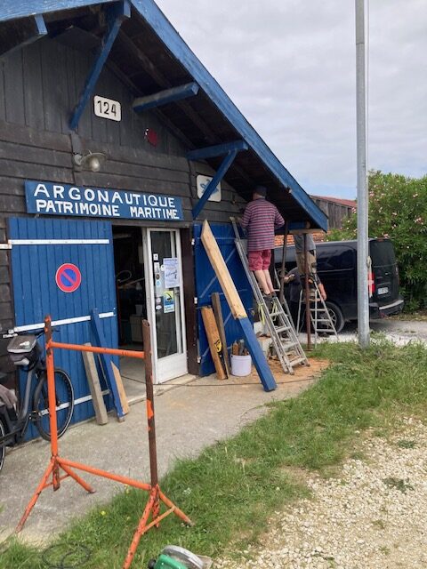 Travaux sur la cabane 124